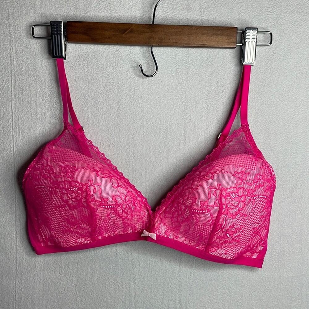 Betsy Johnson Pink lace size large